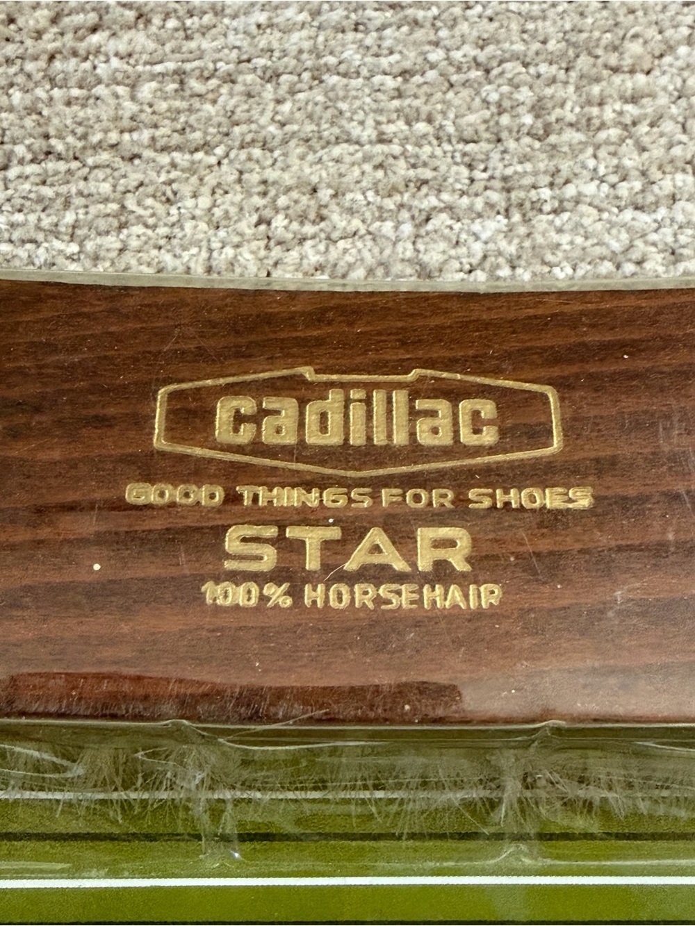 Vintage Cadillac Satellite Shoe Brush 100% Horsehair Made in Israel NOS Sealed - Picture 2 of 8